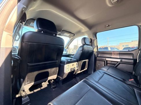 Used 2017 Ford F350 Lariat w/ Chrome Package image 15