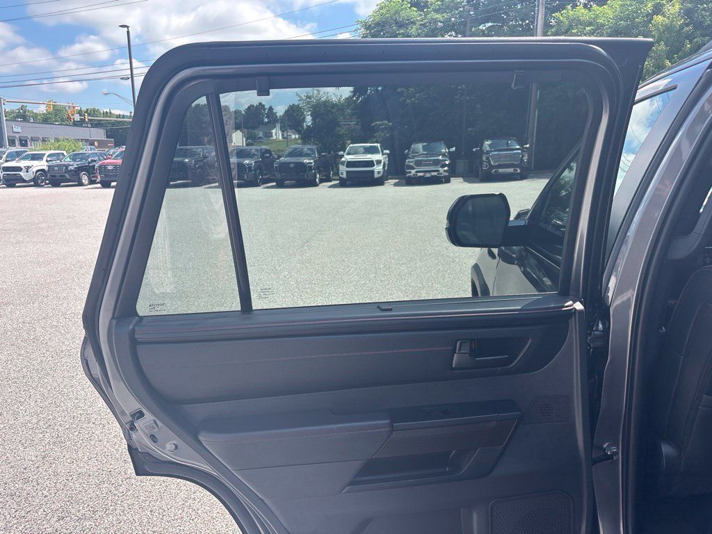 Used 2025 Toyota Sequoia TRD Pro AWD/4WD image 19