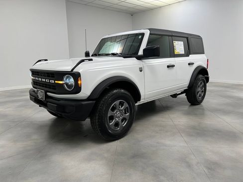 Used 2025 Ford Bronco Big Bend AWD/4WD image 3