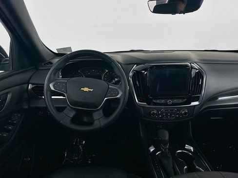 Used 2023 Chevrolet Traverse LT w/ LT Premium Package image 31