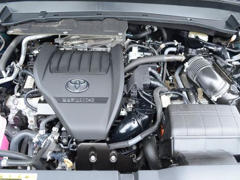 Used 2025 Toyota Grand Highlander AWD Hybrid image 41