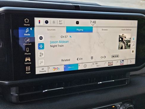 New 2025 Jeep Gladiator Sport image 24