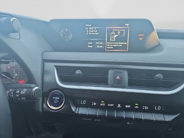 Used 2020 Lexus UX 250h w/ Accessory Package 2 AWD/4WD image 18