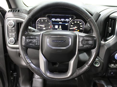 Used 2020 GMC Sierra 2500 Denali w/ Denali Ultimate Package image 10