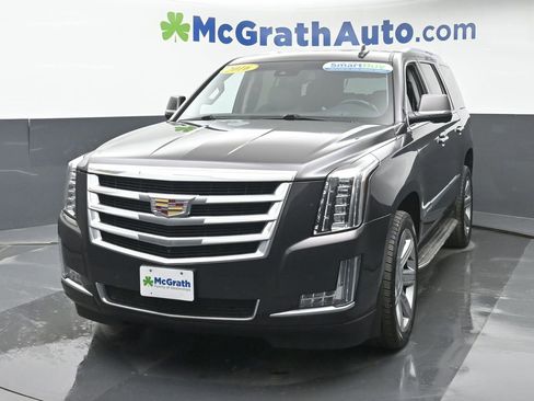 Used 2016 Cadillac Escalade Luxury image 27