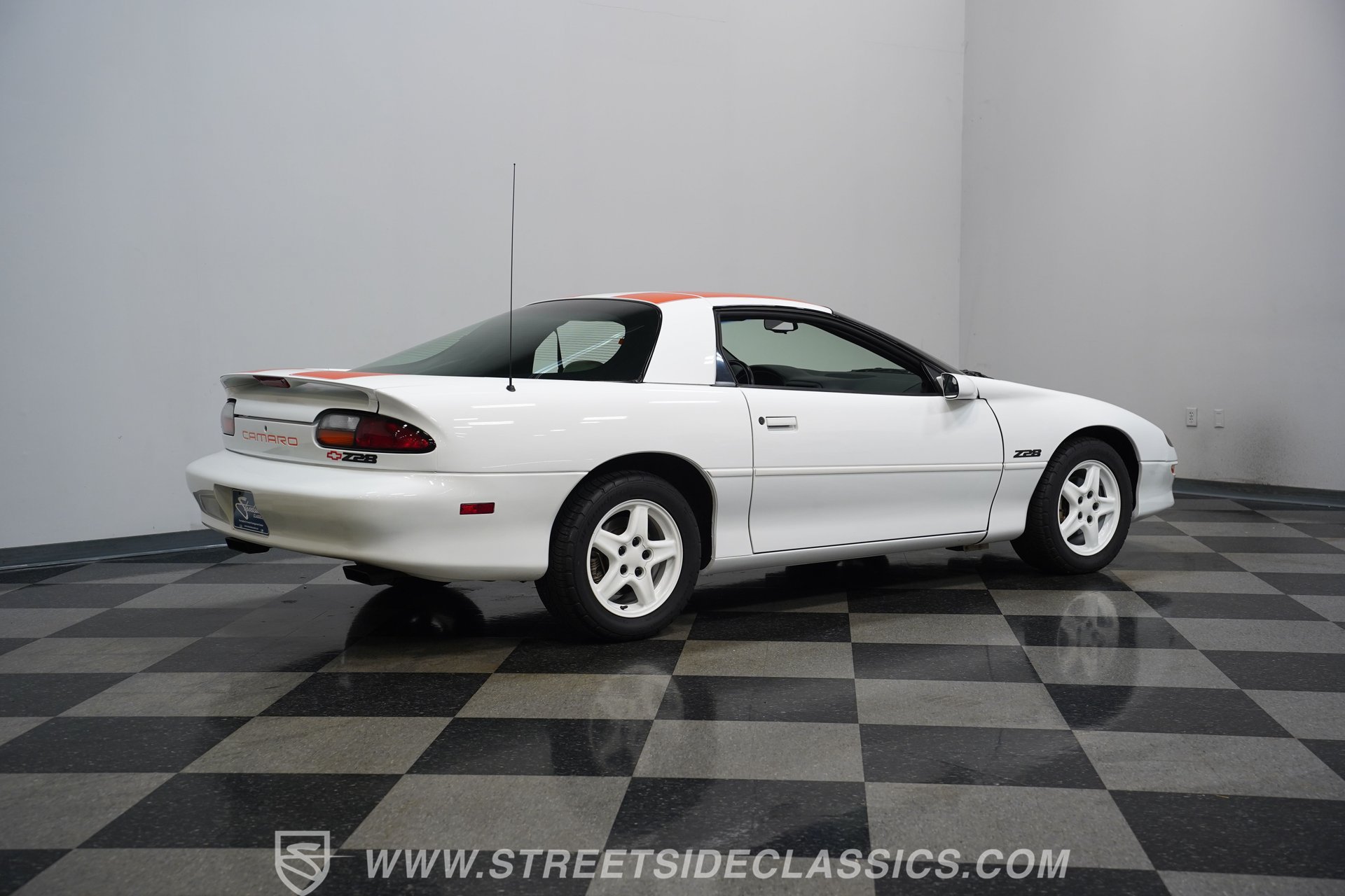 Used 1997 Chevrolet Camaro Z28 w/ Preferred Equipment Group 2 RWD image 13