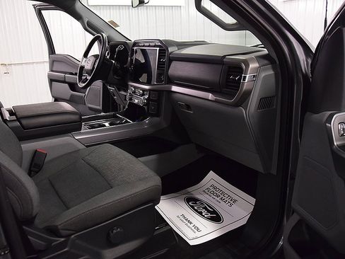 Used 2024 Ford F150 XLT w/ Mobile Office Package image 29