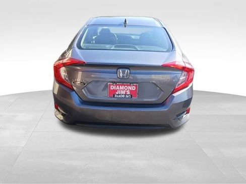 Used 2017 Honda Civic EX image 5