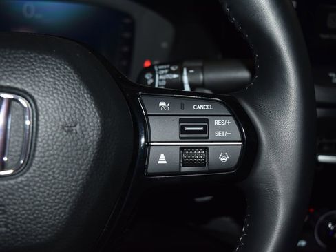 Used 2024 Honda Accord Touring image 10