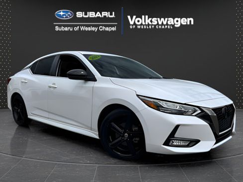 Used 2022 Nissan Sentra SR w/ Lighting Package FWD image 1