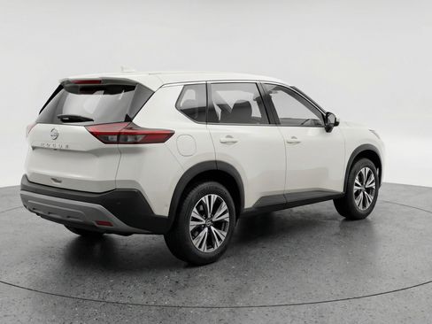 Used 2025 Nissan Rogue SV image 9