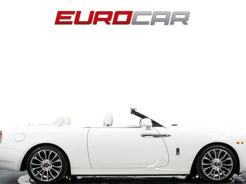 Used 2018 Rolls-Royce Dawn image 7