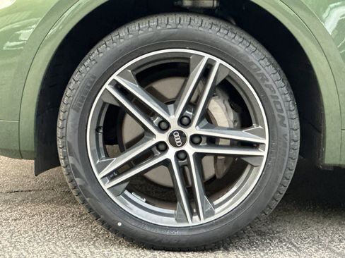 Used 2023 Audi Q5 e Premium Plus w/ Premium Plus Package image 26