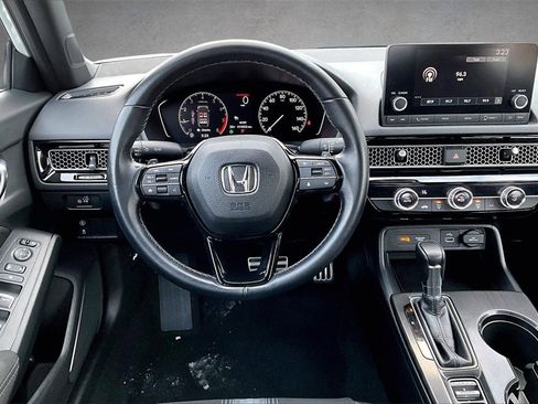 Used 2023 Honda Civic Sport image 8