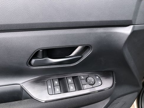 New 2026 Nissan Kicks S image 20