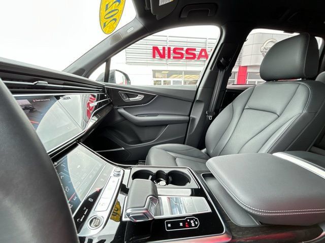 Used 2026 Audi Q7 3.0T Premium Plus w/ Premium Plus Package AWD/4WD image 55
