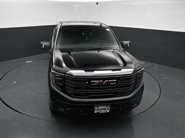 Used 2024 GMC Sierra 1500 AT4 w/ AT4 Preferred Package AWD/4WD image 55
