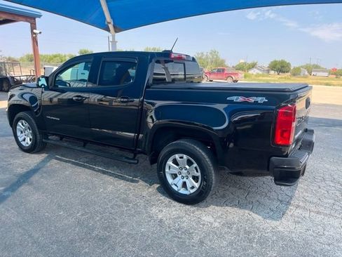 Used 2022 Chevrolet Colorado LT w/ LT Convenience Package AWD/4WD image 6