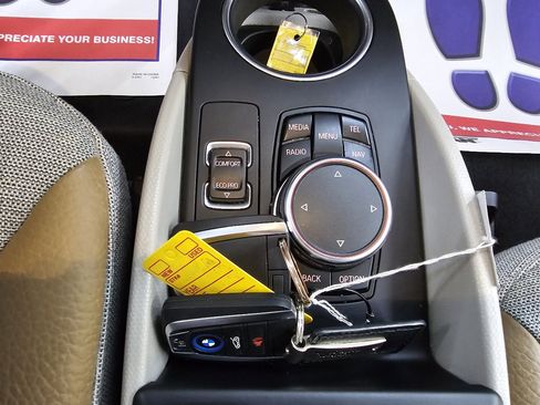 Used 2015 BMW i3 w/ Range Extender image 34