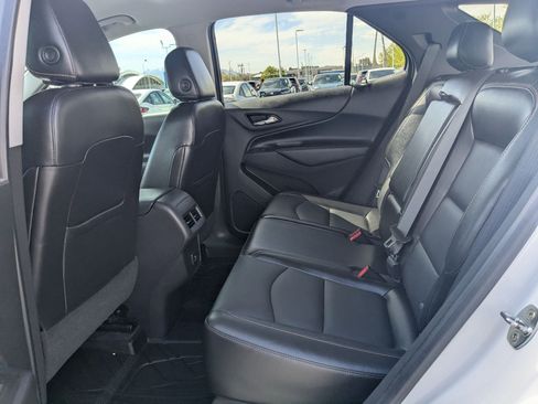 Used 2021 Chevrolet Equinox LT AWD/4WD image 29