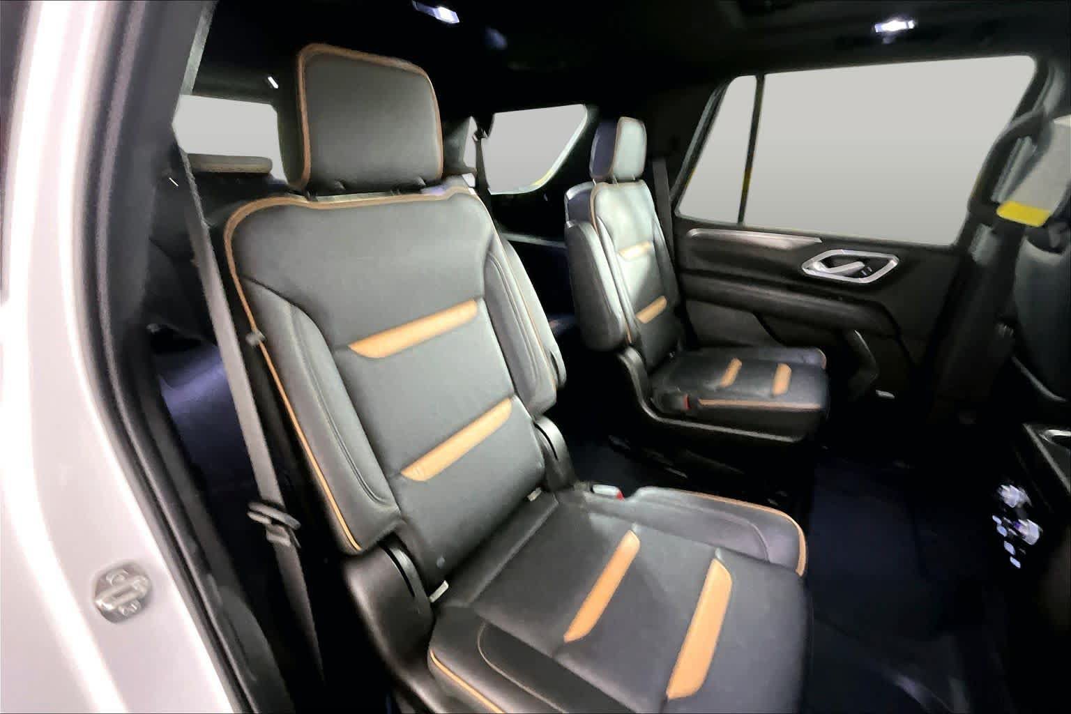 Used 2021 GMC Yukon AT4 w/ AT4 Premium Plus Package AWD/4WD image 9