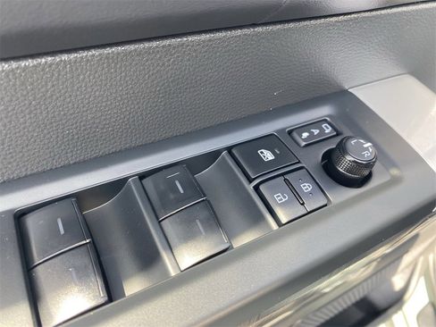 Certified 2025 Toyota Sequoia Platinum image 21