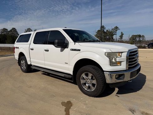 Used 2016 Ford F150 XLT w/ Equipment Group 302A Luxury image 7