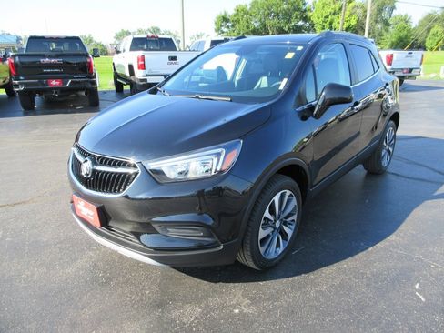 Certified 2022 Buick Encore Preferred w/ Safety Package AWD/4WD image 11