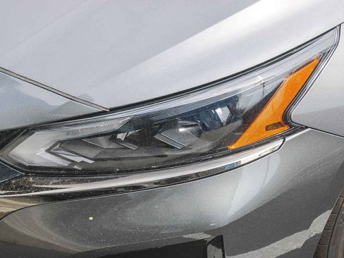 Used 2025 Nissan Altima 2.5 SR image 7