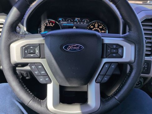 Used 2016 Ford F150 Lariat w/ Equipment Group 502A Luxury AWD/4WD image 17