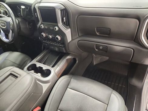 Used 2022 GMC Sierra 1500 SLT w/ SLT Premium Plus Package AWD/4WD image 30