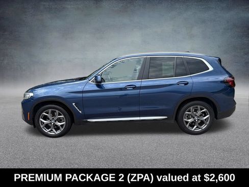 Used 2022 BMW X3 xDrive30i w/ Premium Package 2 (ZPA) AWD/4WD image 3
