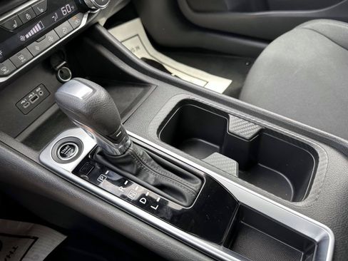 Certified 2023 Nissan Sentra SV w/ All-Weather Package FWD image 23