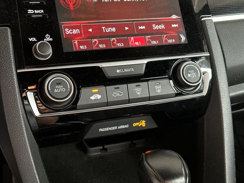 Used 2021 Honda Civic Sport image 18