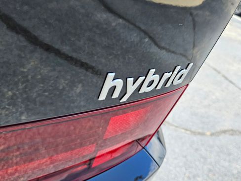 New 2025 Hyundai Santa Fe Limited FWD image 11