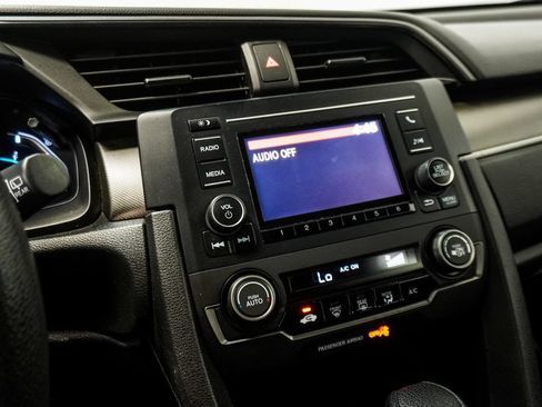 Used 2019 Honda Civic LX image 21