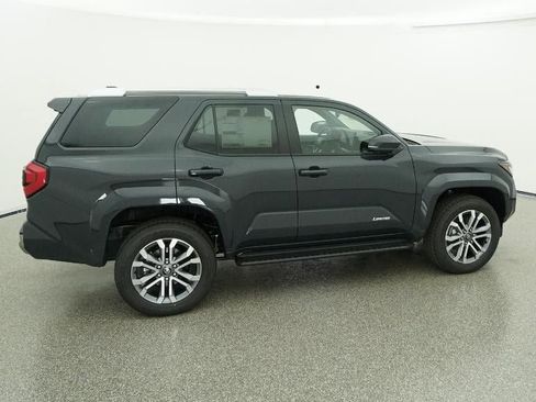 New 2025 Toyota 4Runner Limited image 10