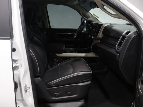 Certified 2024 RAM 2500 Laramie AWD/4WD image 25