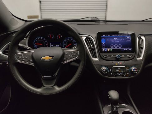 Used 2023 Chevrolet Malibu LS FWD image 22
