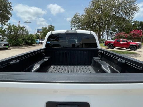 Used 2017 Toyota Tacoma TRD Sport w/ Tow Package RWD image 26