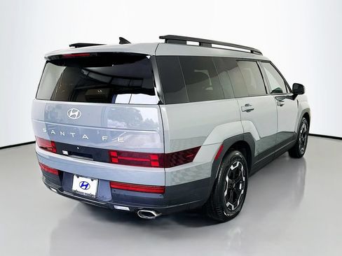 Certified 2025 Hyundai Santa Fe SEL FWD image 5