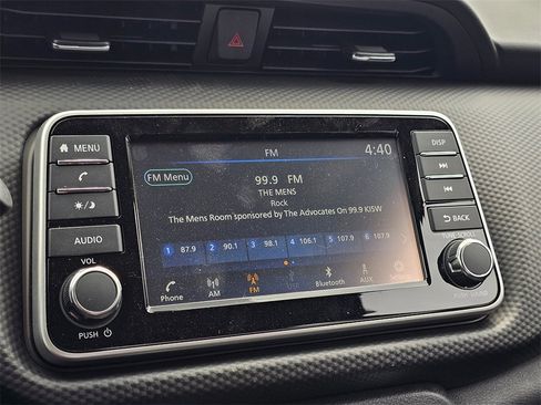 New 2025 Nissan Kicks Play S image 8