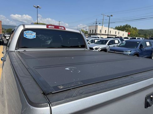 Used 2014 Toyota Tundra Platinum AWD/4WD image 22