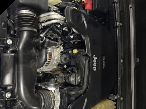 Used 2020 Jeep Gladiator Rubicon AWD/4WD image 38