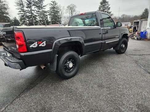 Used 2003 Chevrolet Silverado 2500 LS w/ Snow Plow Prep Package image 5