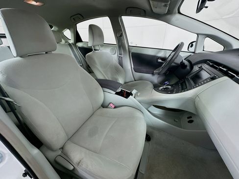 Used 2010 Toyota Prius Three image 29