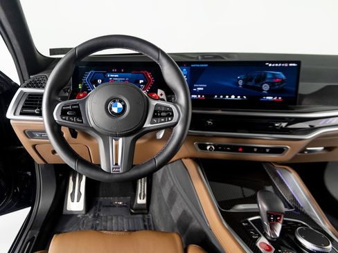 Used 2026 BMW X5 M Competition w/ Executive Package image 18