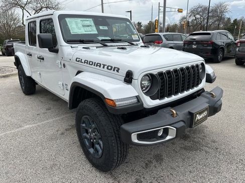 New 2026 Jeep Gladiator Sport AWD/4WD image 4