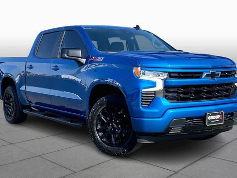 Used 2022 Chevrolet Silverado 1500 RST w/ Z71 Off-Road Package image 3