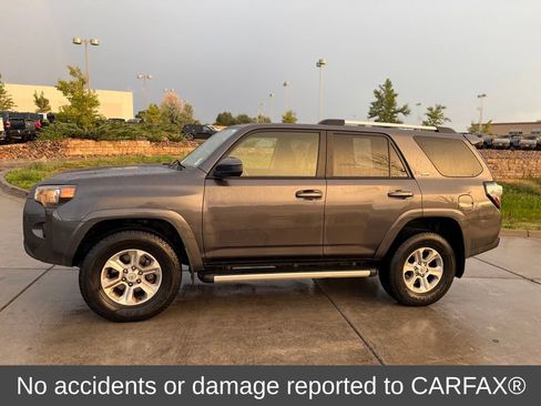 Used 2023 Toyota 4Runner SR5 AWD/4WD image 2
